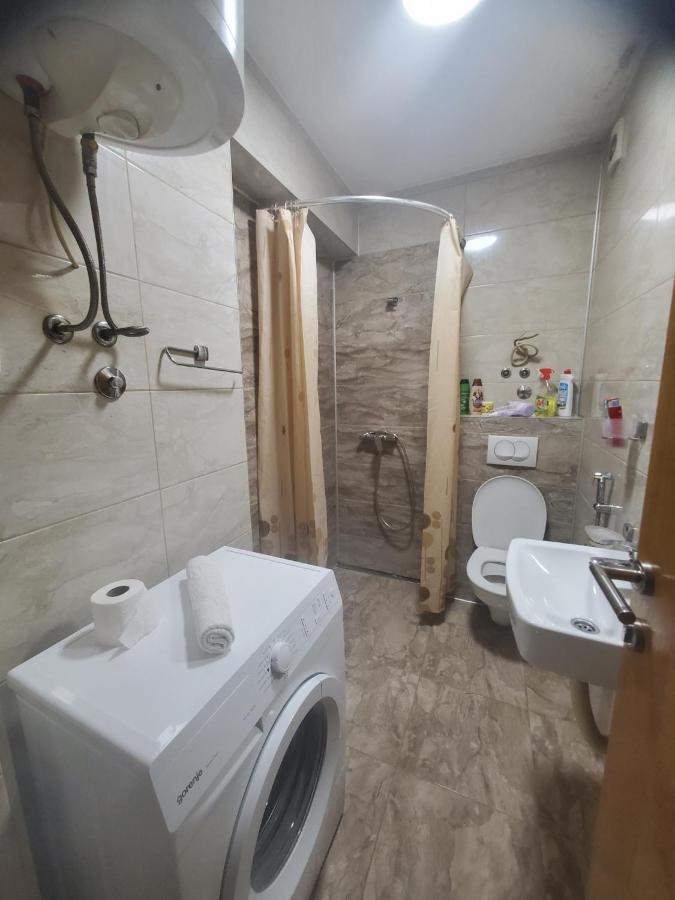 Sleep And Drive No1 Apartment Sarajevo Bagian luar foto